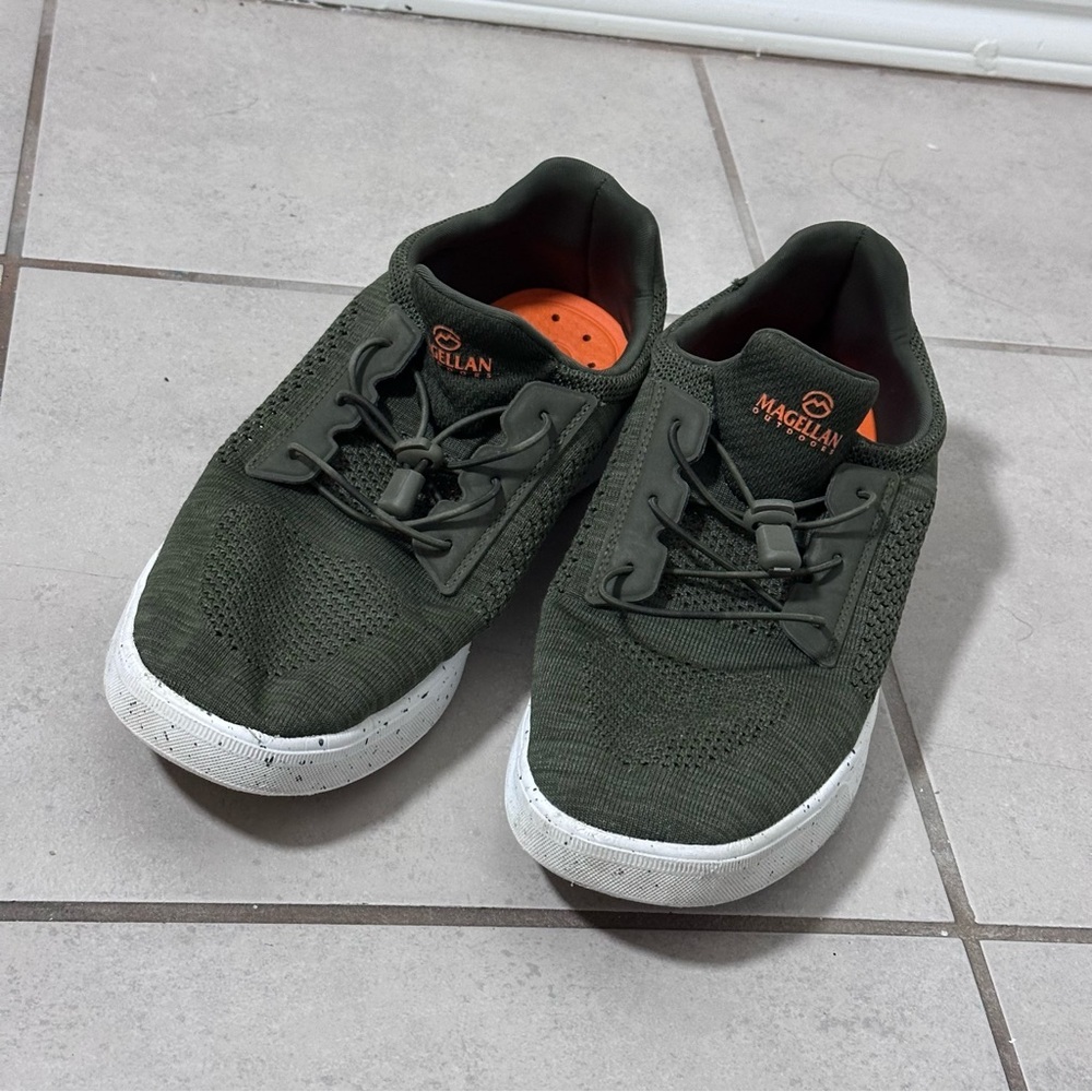 Magellan Outdoors Men Tidewater Boat Shoes Olive Green Slip On‎ Sneakers size 10